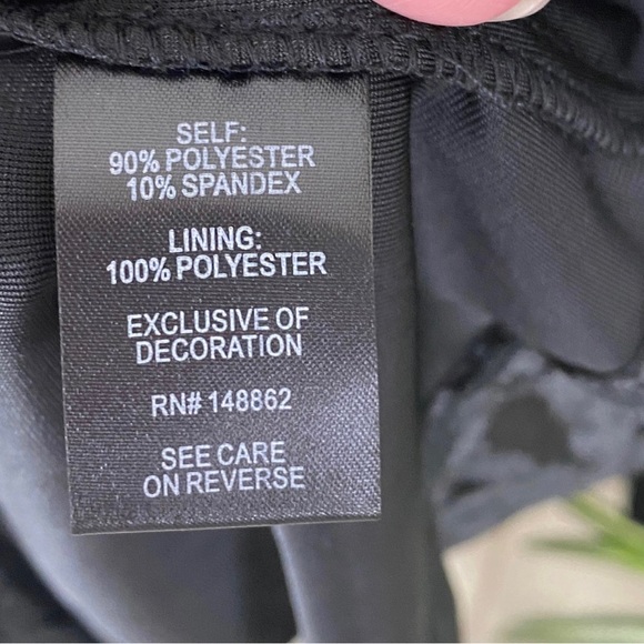 Torrid Plus Size 4 Black Lace Up Tassel Velvet Bell Sleeve Dress NWT - Picture 12 of 12